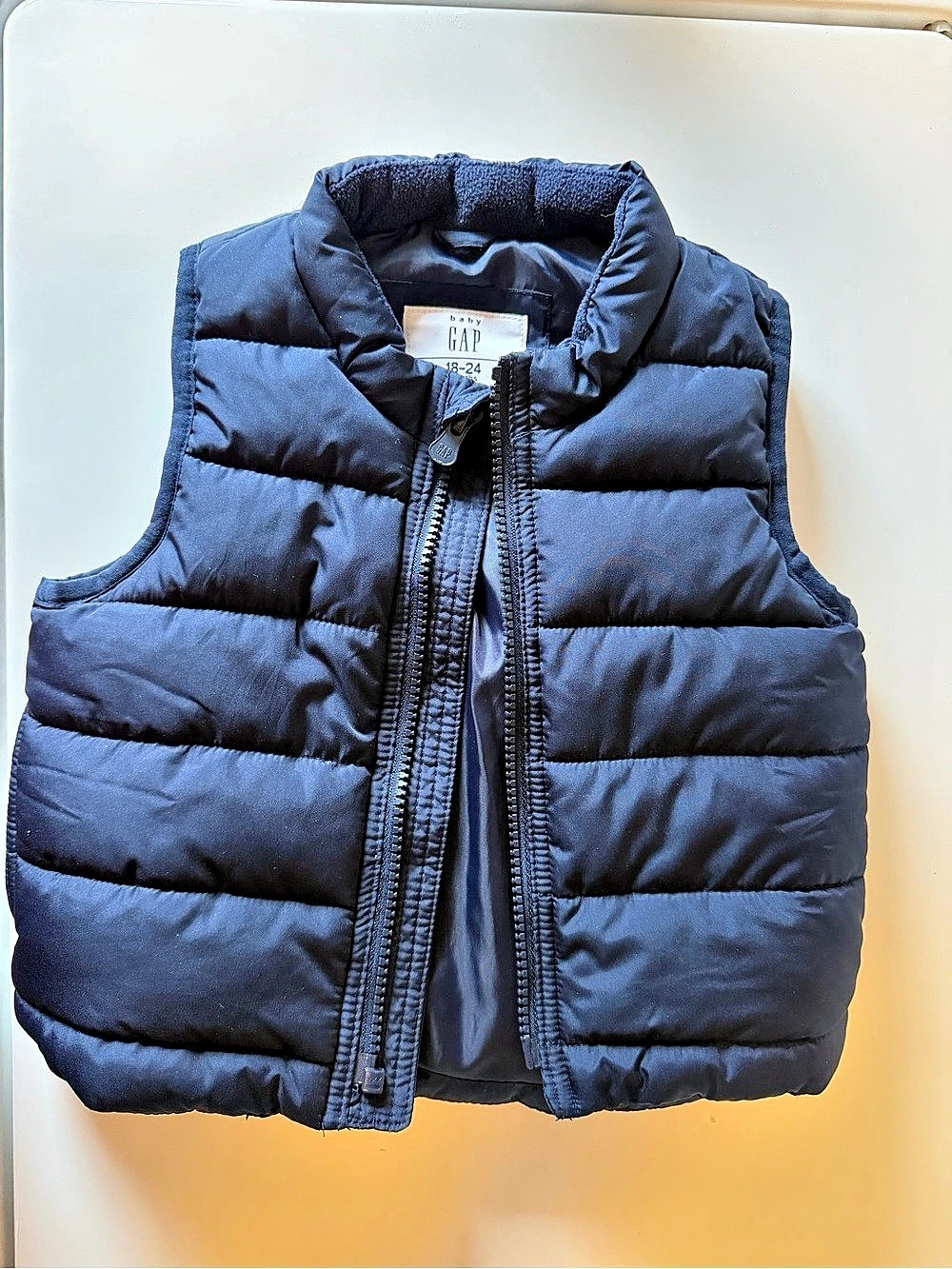 Gap Puffer Vest in Blue Like New